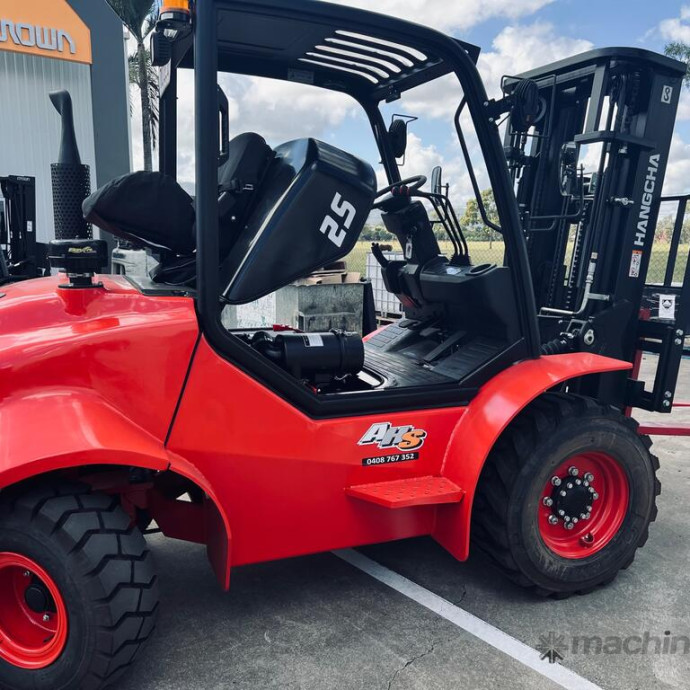 Hangcha 2.5t RT Forklift CPCD25 - 2 Speed Diesel 4.3m Triplex